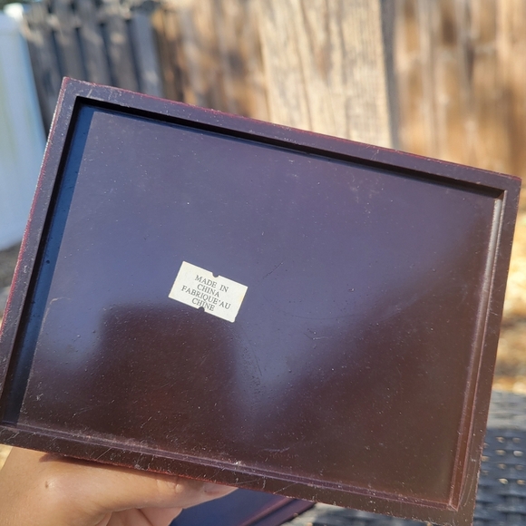 Vintage Playing Card Storage Box 1917 Ford Gold Metal Model Car Faux wooden Box - Picture 6 of 10